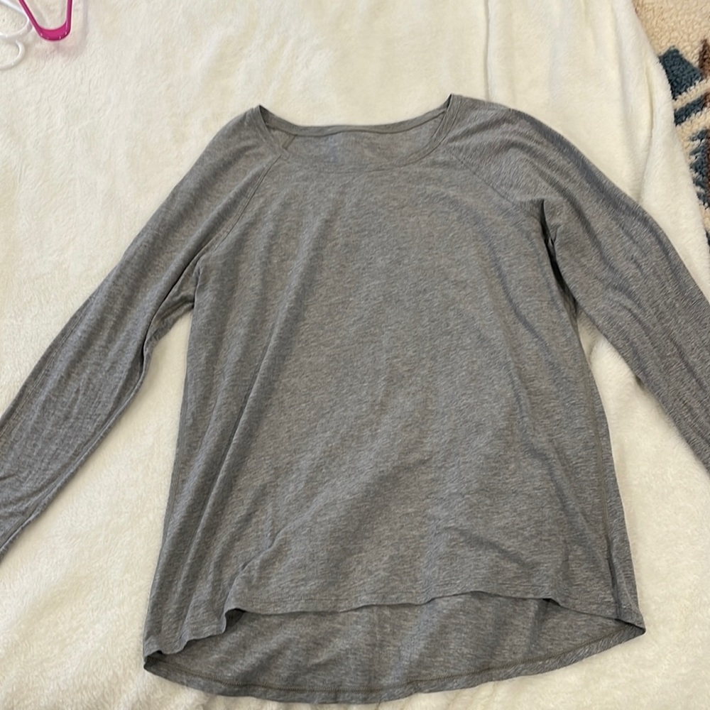 Lululemon long sleeve! Flowy style! Size 10! Gray color!